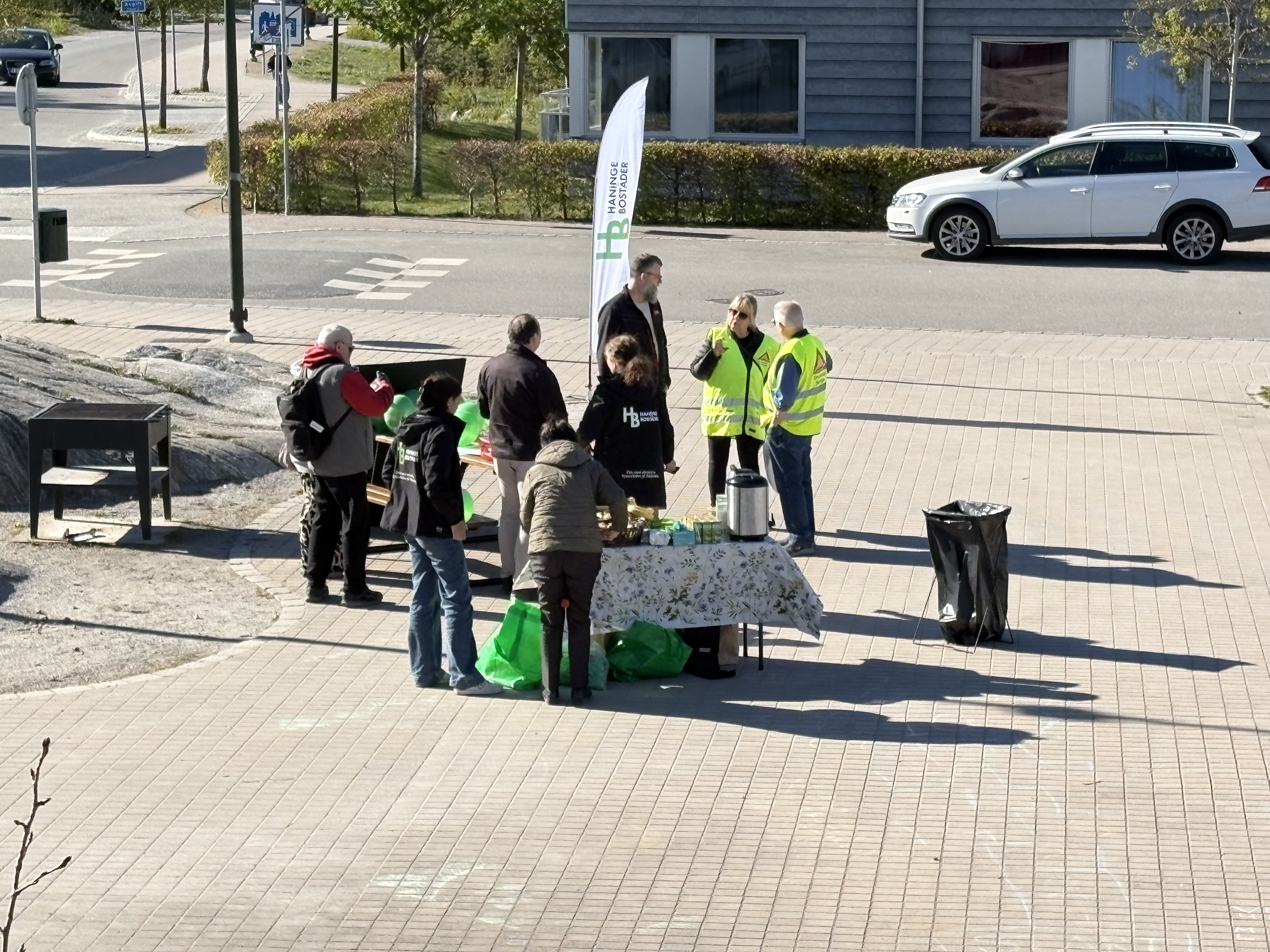 Första gårdsträffen - av flera
